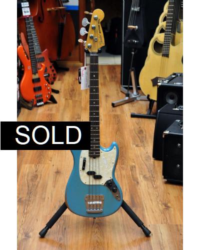 Fender Justin Meldal Johnsen Road Worn Mustang Faded Daphne Blue